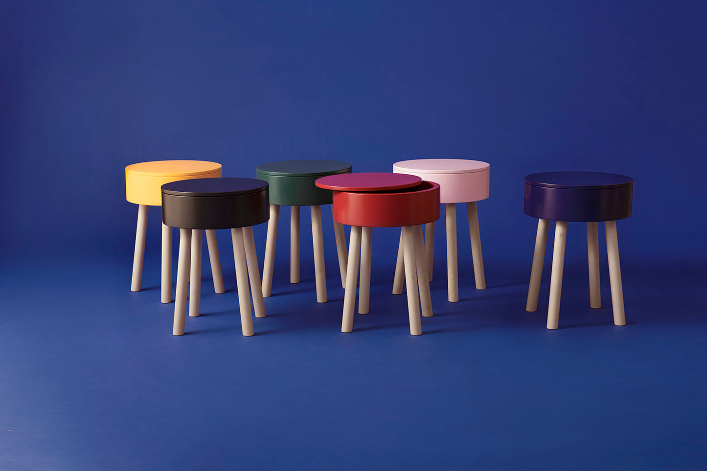 PIILO stool, black